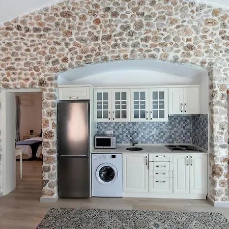 2 Bedroom Private
