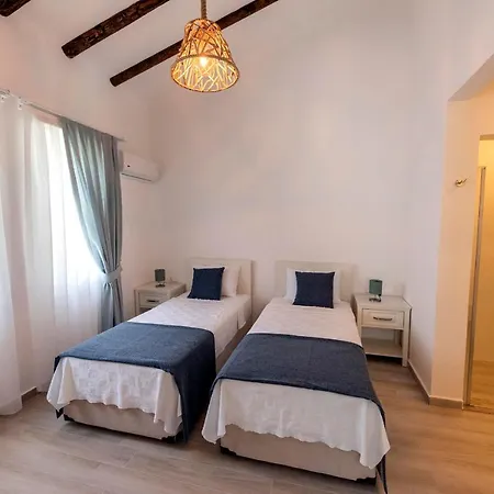 2 Bedroom Private